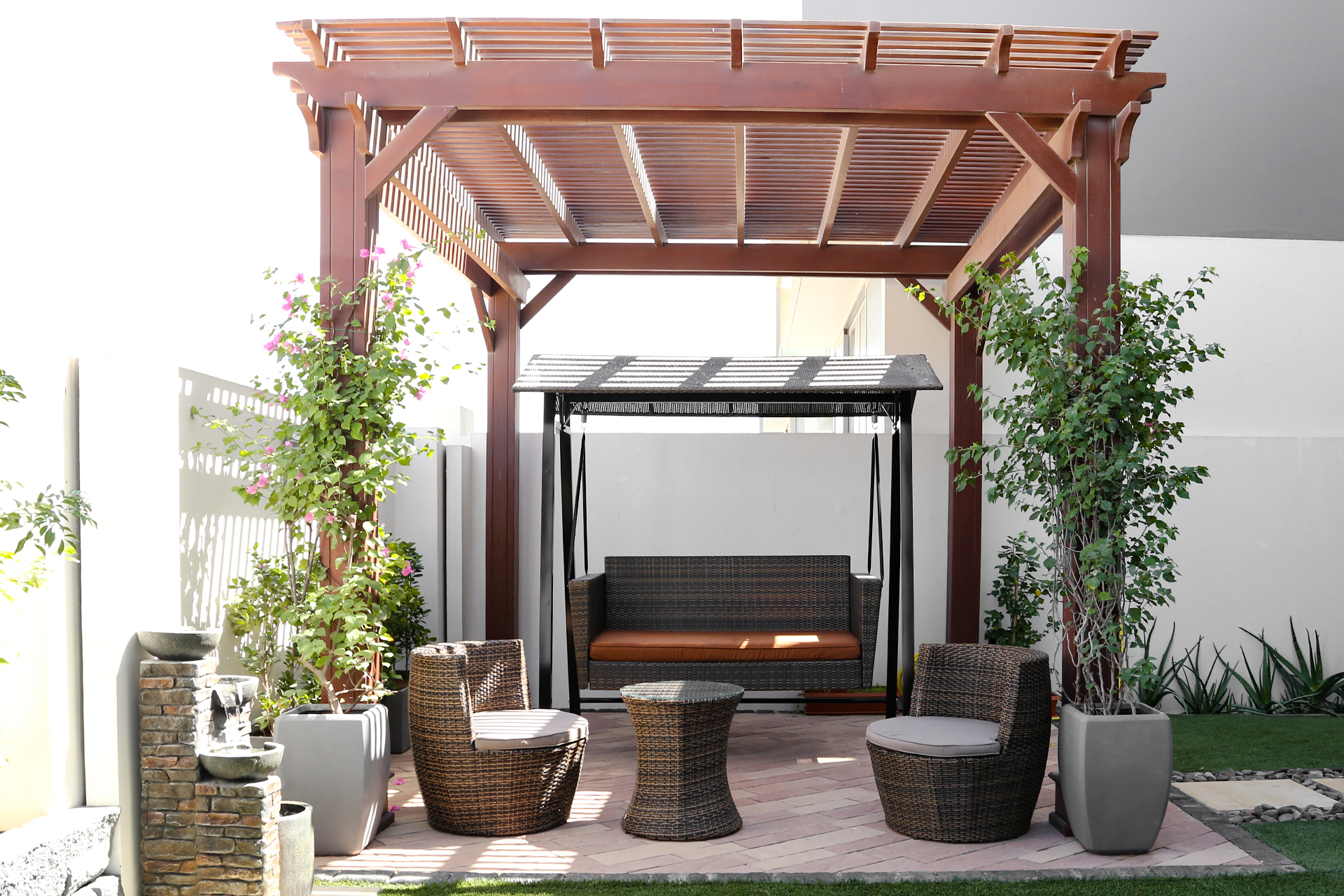 From Drab to Fab: Inspiring Front Yard Garden Ideas for Every Home